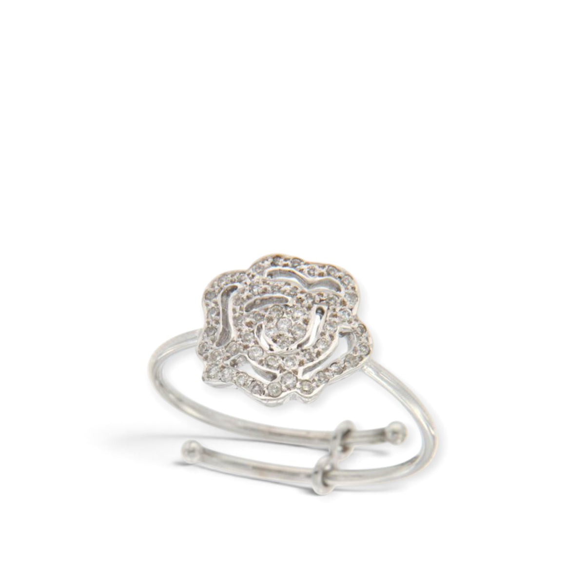 18K white gold open-band ring with a diamond-set rose motif, reference 2213R.