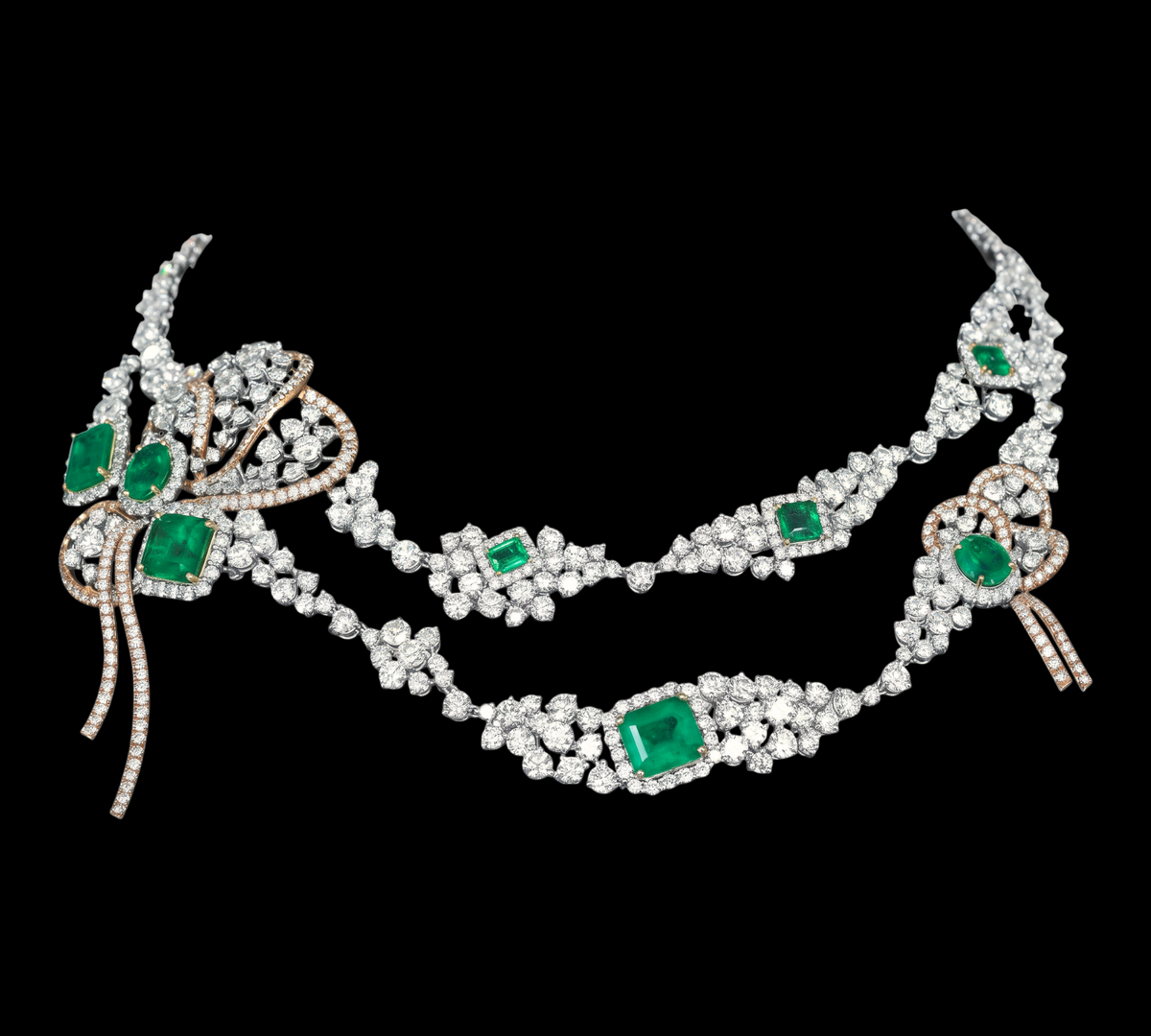 hofjewellery Farfallino Smeraldo 18K white and rose gold necklace with Colombian emeralds and brilliant diamonds.